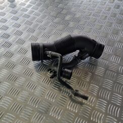 Gaisa filtra korpusa caurule priekš VW GOLF IV 1999