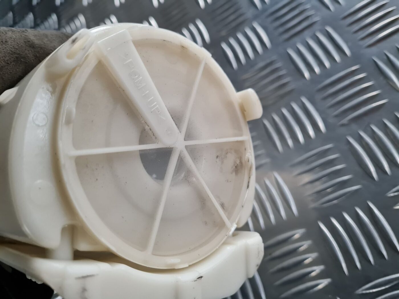 Degvielas tvertnes sūknis priekš VW GOLF IV 1999 3 Degvielas tvertnes sūknis priekš VW GOLF IV 1999