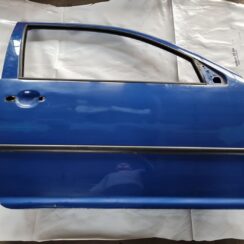 Priekšējās labās durvis priekš VW GOLF IV 1999