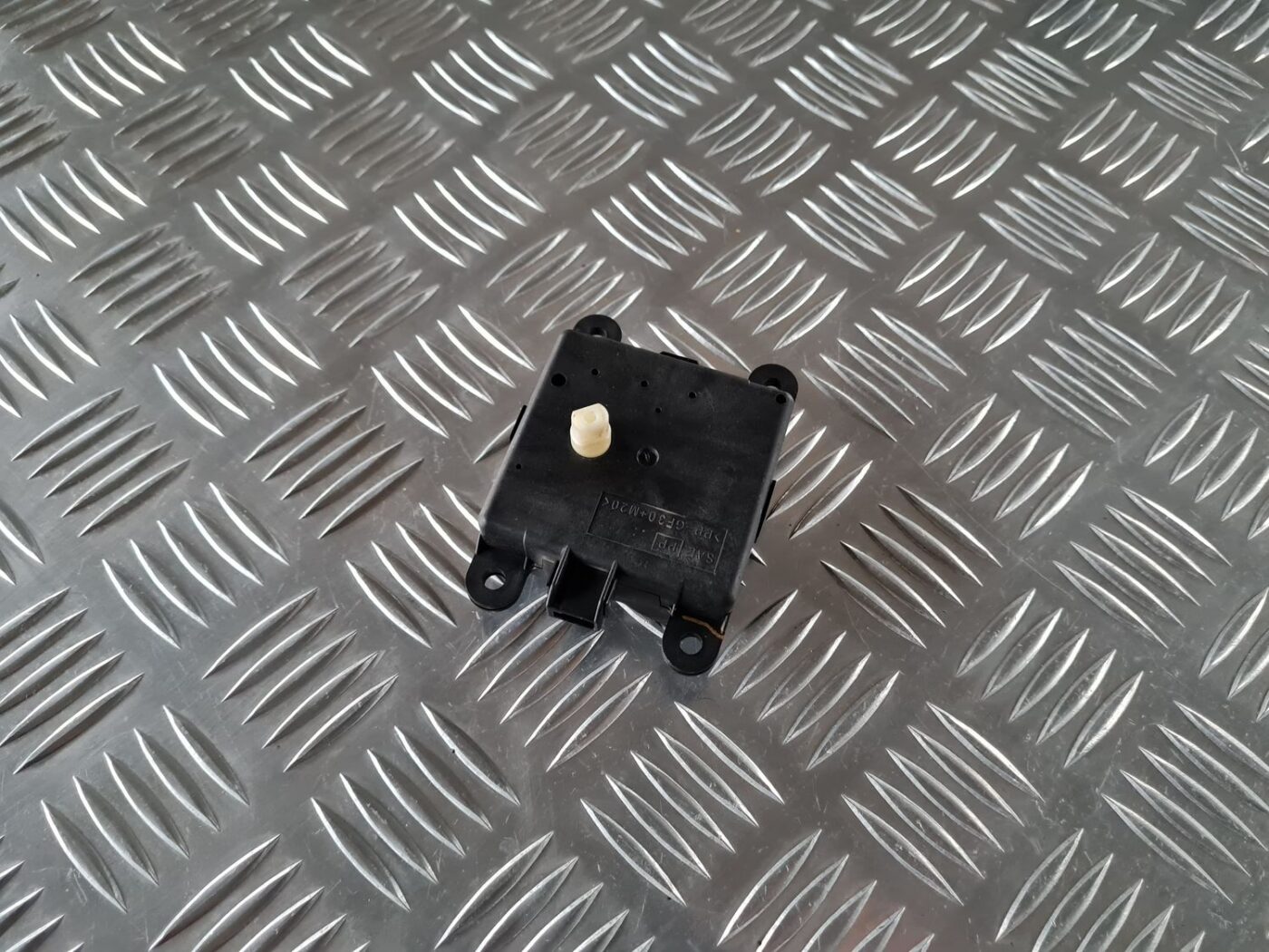 Apsildes sistēmas aktuators priekš RENAULT LAGUNA 2008 3 Apsildes sistēmas aktuators priekš RENAULT LAGUNA 2008