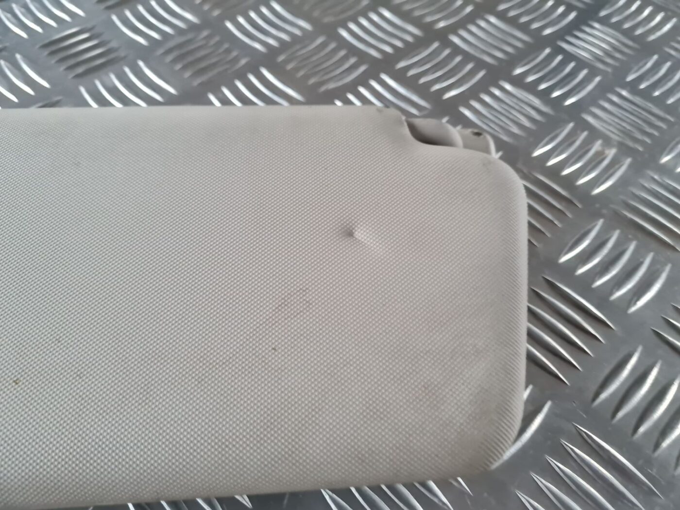 Saules aizsargs priekš RENAULT LAGUNA 2008 3 Saules aizsargs priekš RENAULT LAGUNA 2008