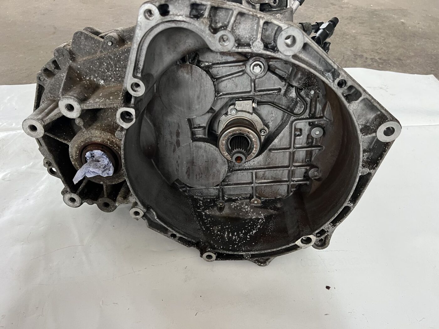 Mehāniska pārnesumkārba priekš OPEL VECTRA C 2008 4 Mehāniska pārnesumkārba priekš OPEL VECTRA C 2008