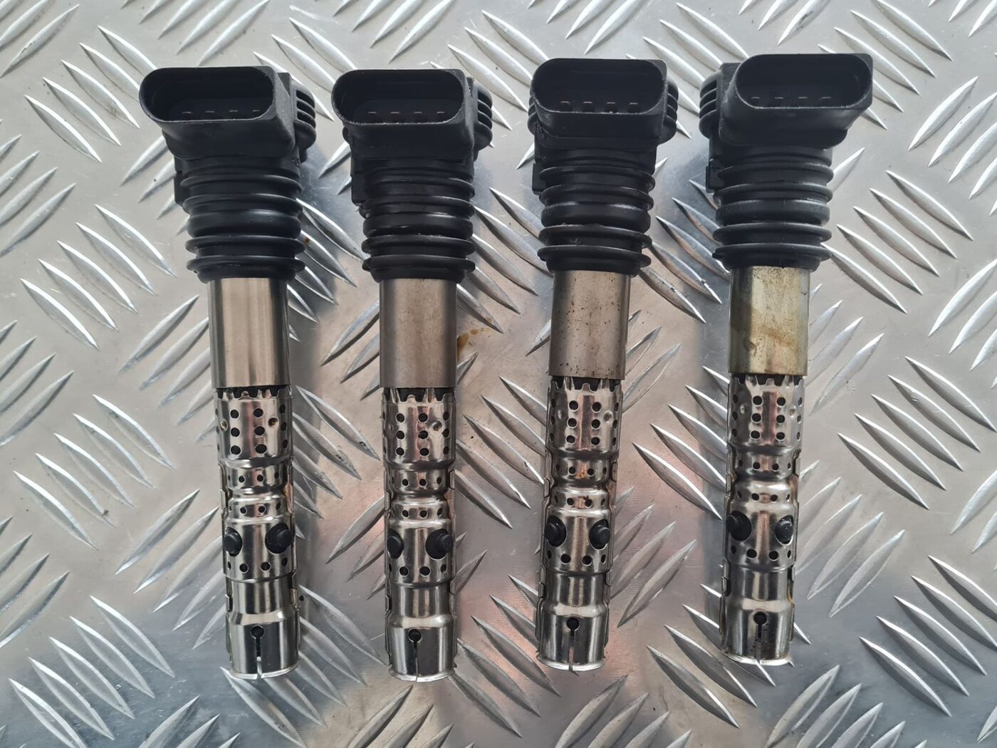 Augstsprieguma spole priekš SKODA OCTAVIA 2002 4 Augstsprieguma spole priekš SKODA OCTAVIA 2002