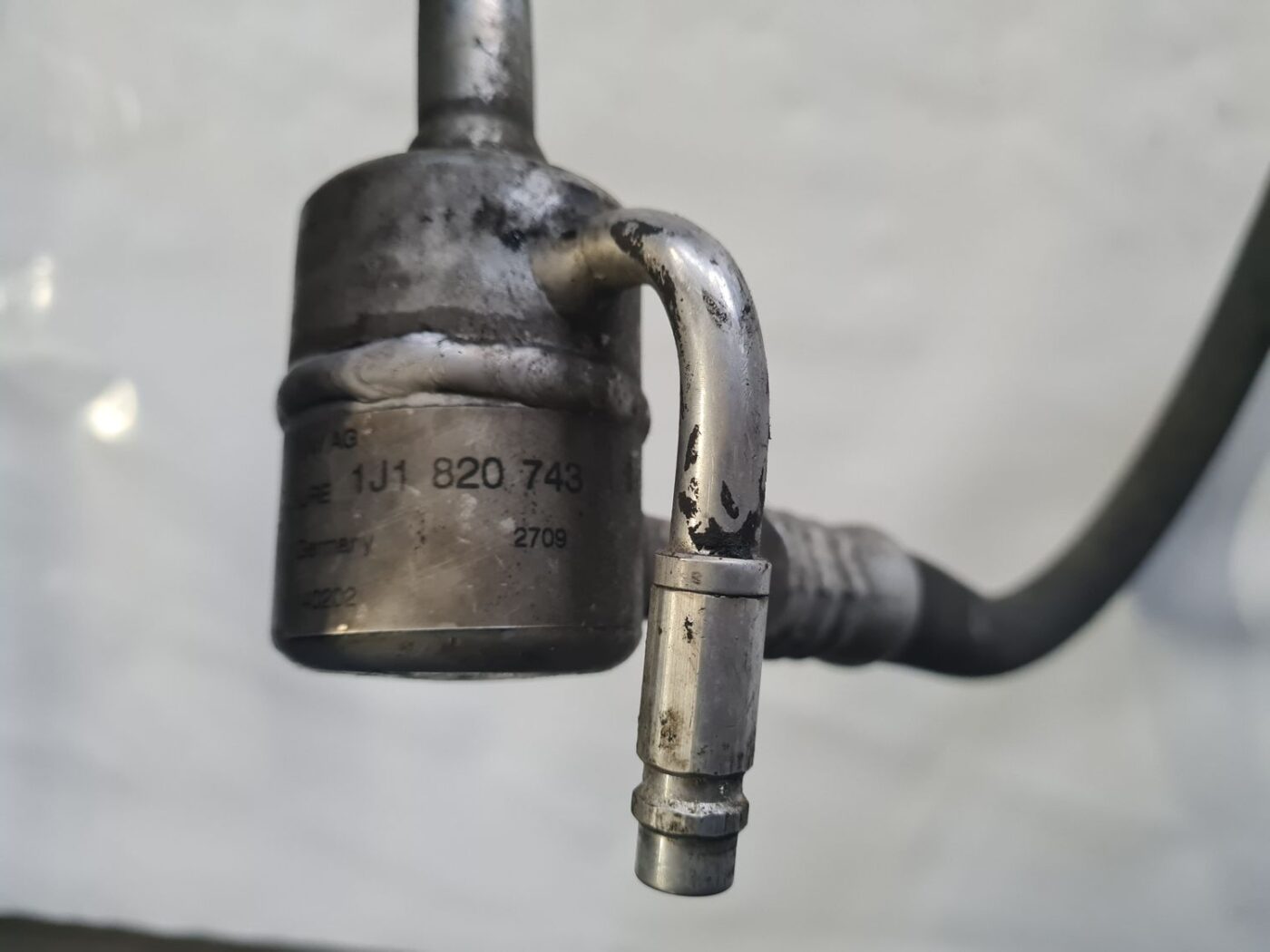 Gaisa kondicioniera galvenā caurule priekš SKODA OCTAVIA 2002 3 Gaisa kondicioniera galvenā caurule priekš SKODA OCTAVIA 2002