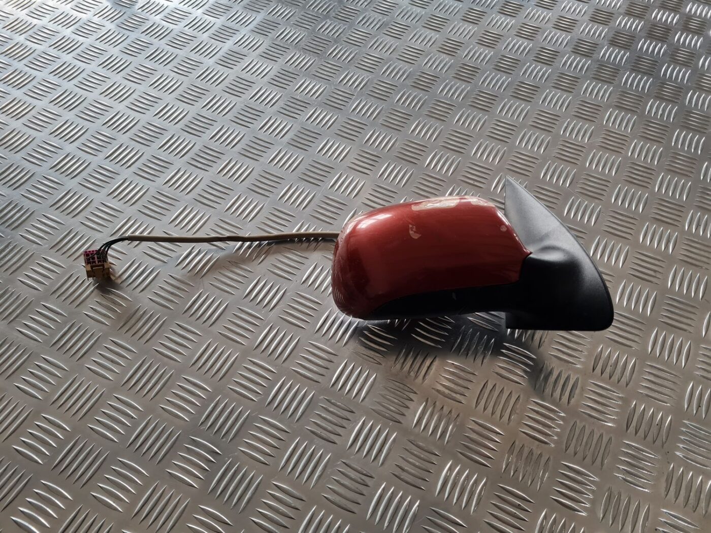 Ārējais spogulis, pa labi priekš ŠKODA FABIA 2003 1 Ārējais spogulis, pa labi priekš ŠKODA FABIA 2003