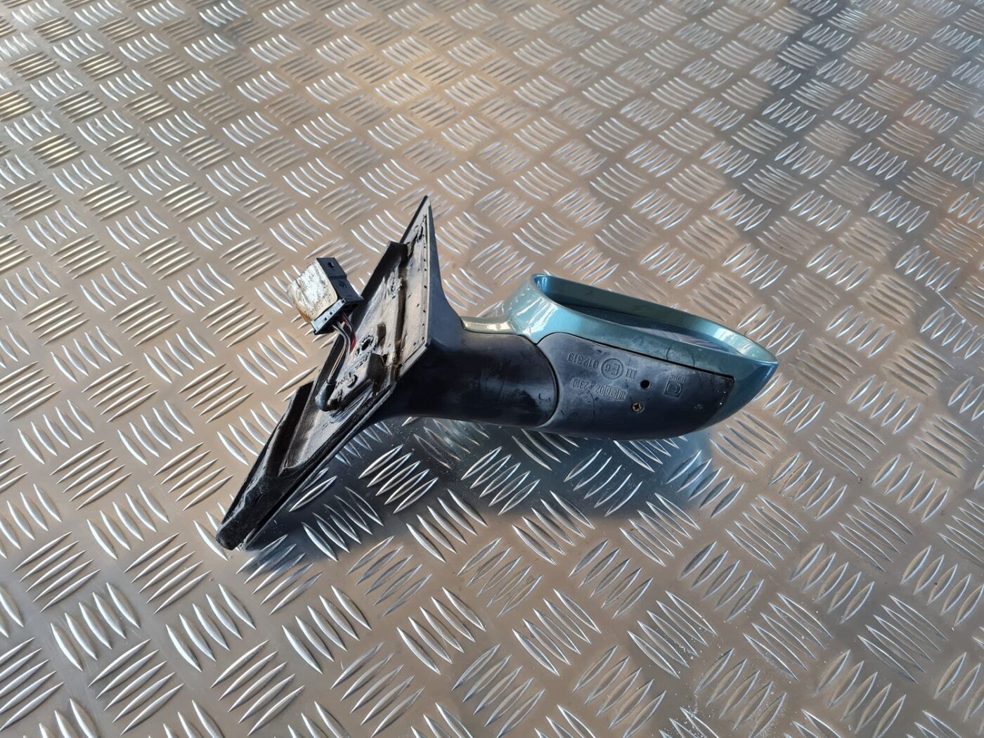 Ārējais spogulis, pa labi priekš AUDI A6 1998 3 Ārējais spogulis, pa labi priekš AUDI A6 1998