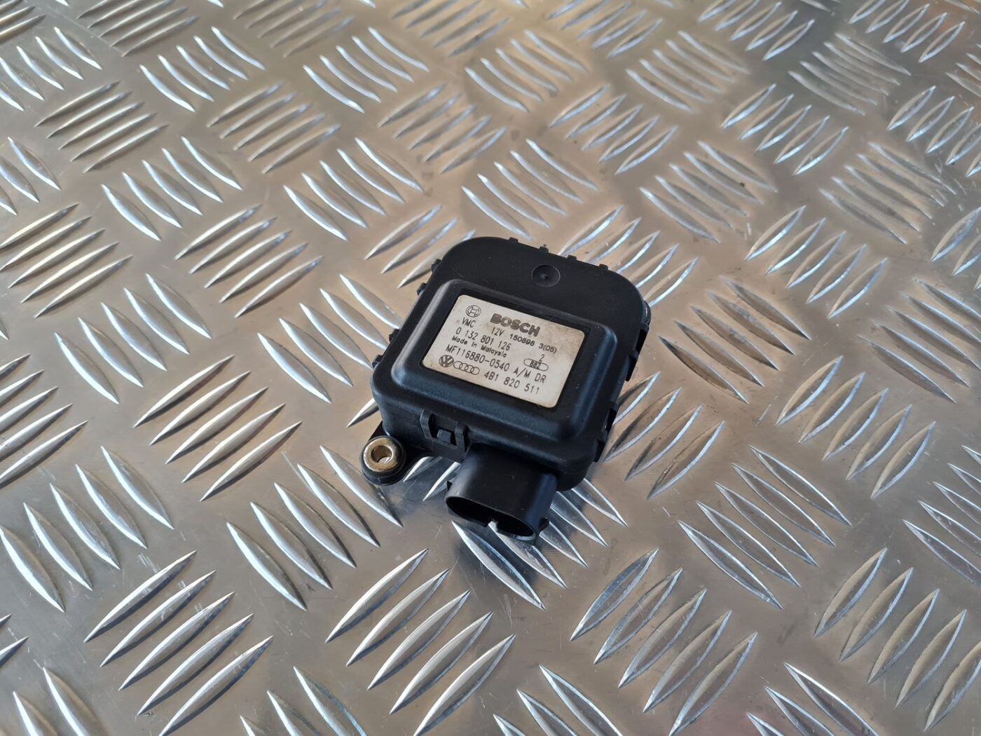 Apsildes sistēmas aktuators priekš AUDI A6 1998 1 Apsildes sistēmas aktuators priekš AUDI A6 1998