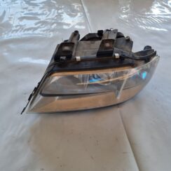 Priekšējais kreisais lukturis priekš AUDI A6 1998