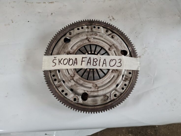 Sajūga komplekts priekš ŠKODA FABIA 2003