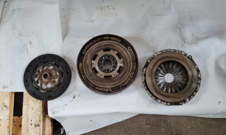 Sajūga komplekts priekš AUDI A6 1998