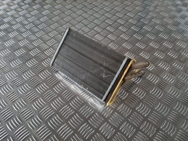 Apsildes sistēmas radiators priekš AUDI 80 1991