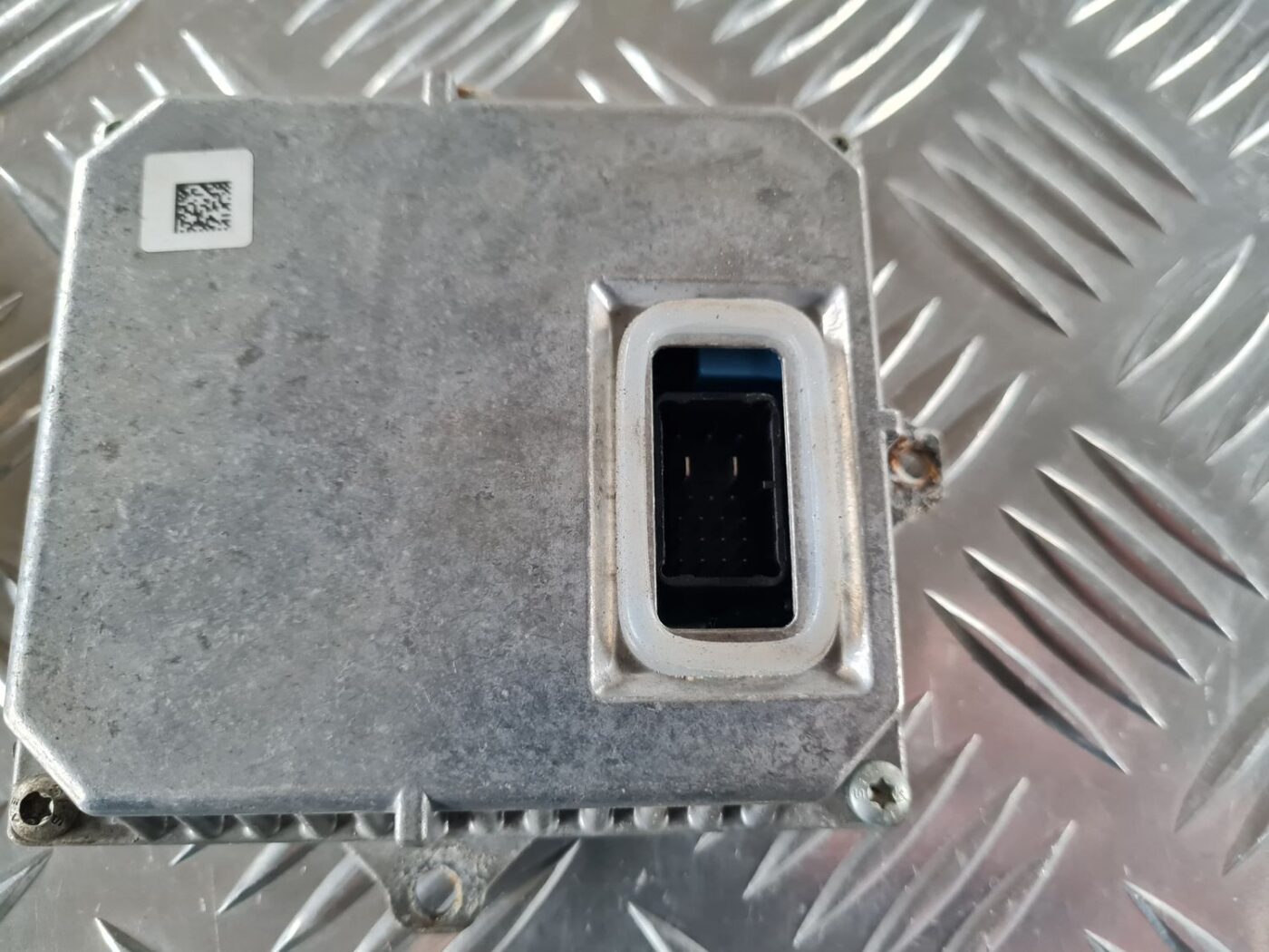 Ksenona vadības bloks priekš BMW 6 E63 645 2004 3 Ksenona vadības bloks priekš BMW 6 E63 645 2004