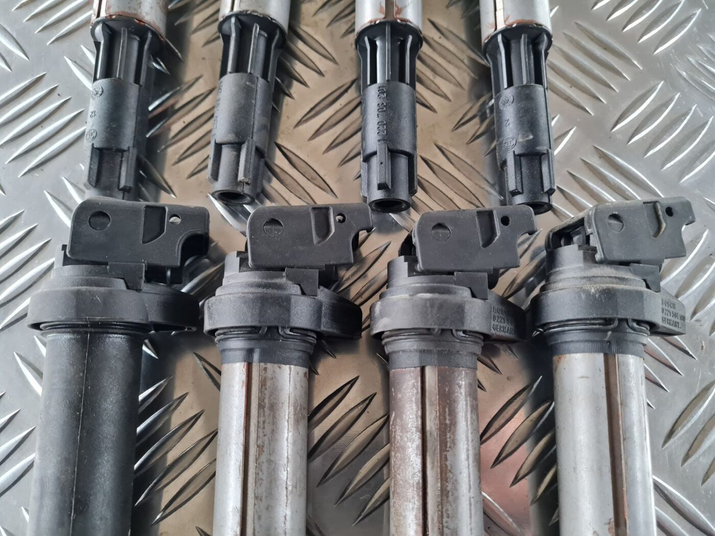 Augstsprieguma spole priekš BMW 6 E63 645 2004 7 Augstsprieguma spole priekš BMW 6 E63 645 2004