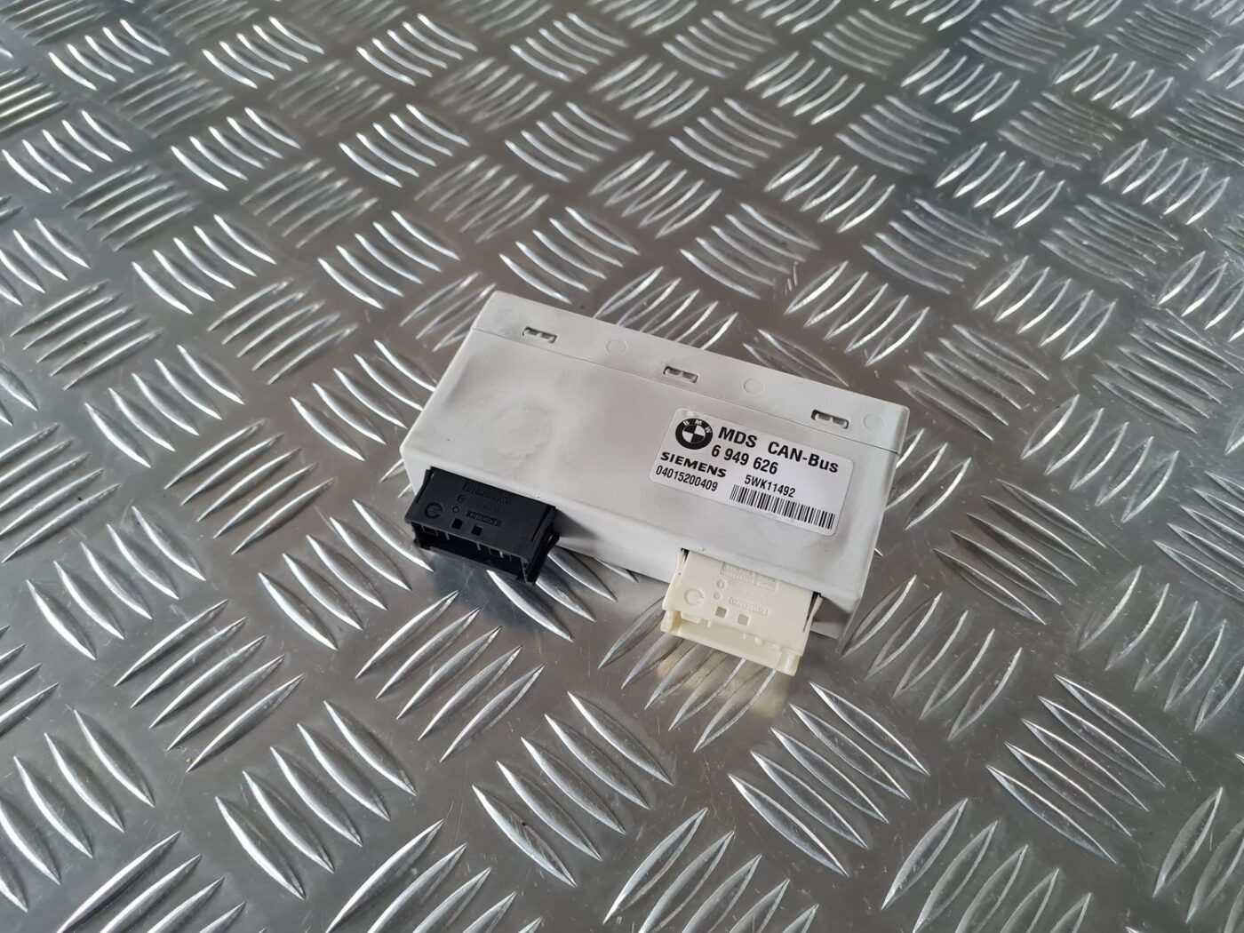 Jumta lūka vadības bloks priekš BMW 6 E63 645 2004 1 Jumta lūka vadības bloks priekš BMW 6 E63 645 2004