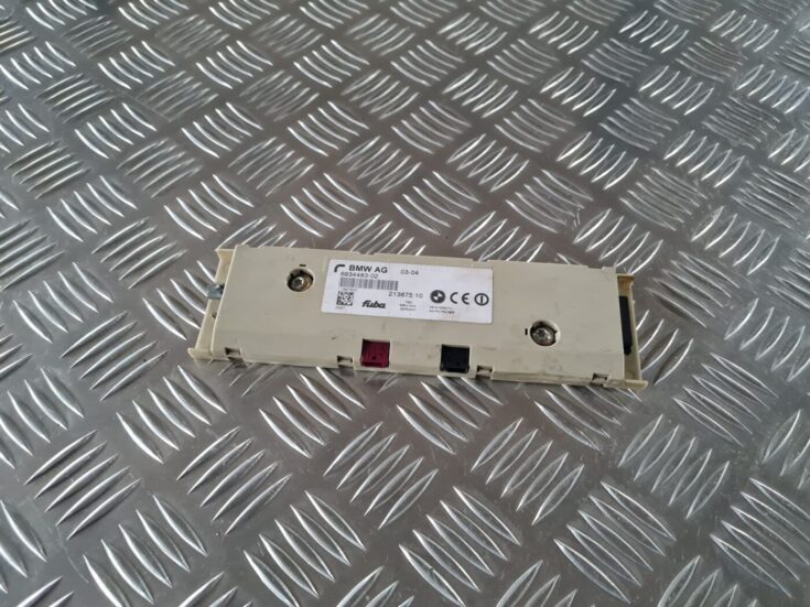 Antenas pastiprinātāja bloks priekš BMW 6 E63 645 2004