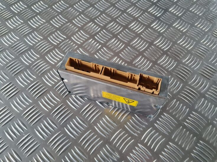 Drošības spilvena vadības bloks priekš BMW 6 E63 645 2004