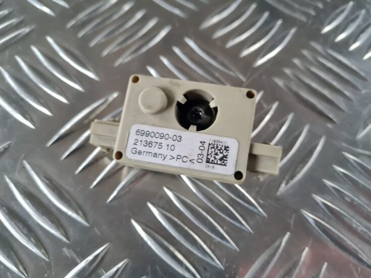 Antenas pastiprinātāja bloks priekš BMW 6 E63 645 2004