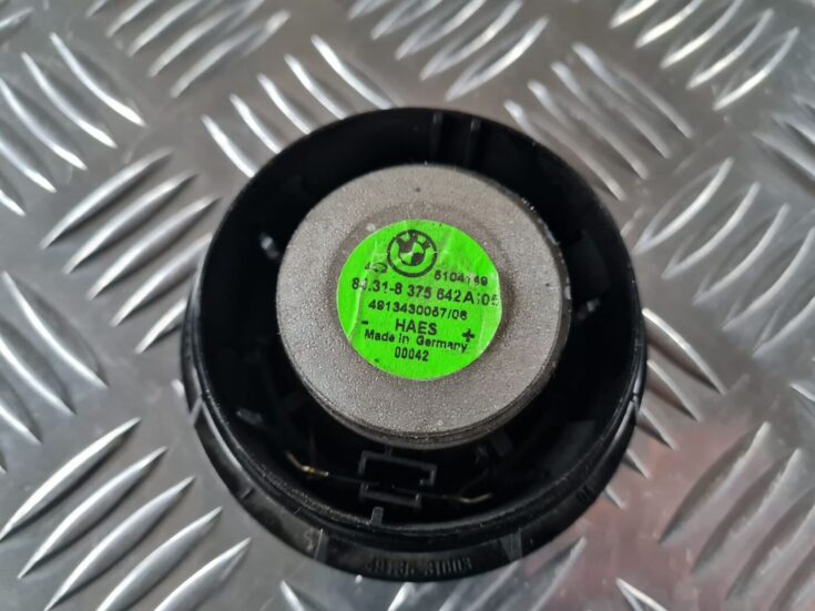 Mērinstrumentu paneļa skaļrunis priekš BMW 6 E63 645 2004