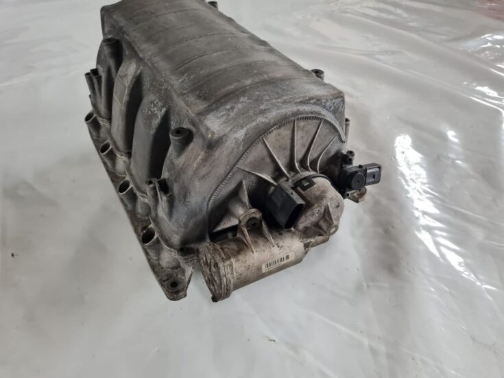 Ieplūdes kolektors priekš BMW 6 E63 645 2004