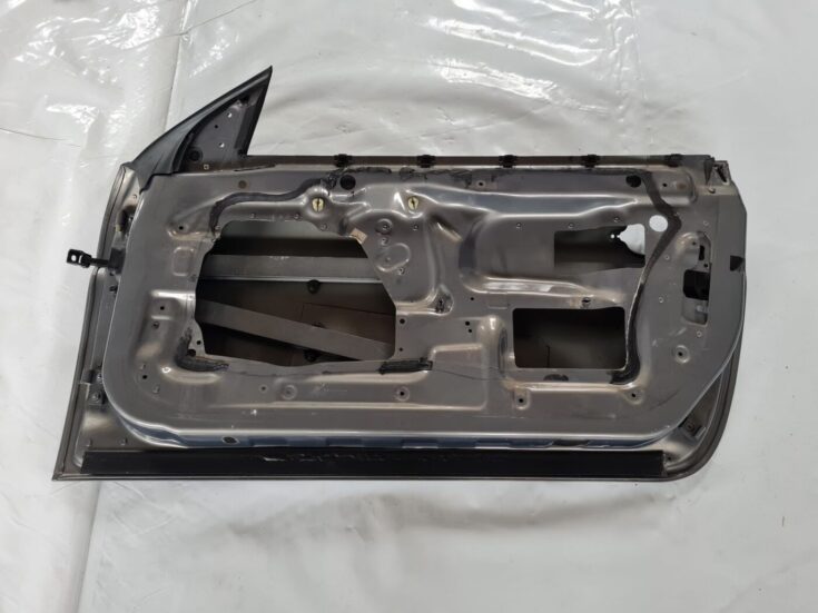 Priekšējās labās durvis priekš BMW 6 E63 645 2004