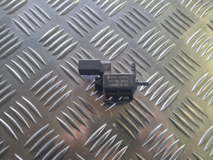 Solenoīda vakuuma vārsts priekš VW GOLF 5 2004