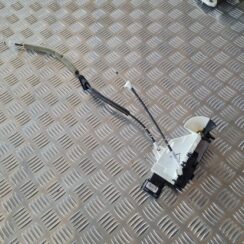 Priekšējo labo durvju slēdzene priekš CITROEN BERLINGO 2014