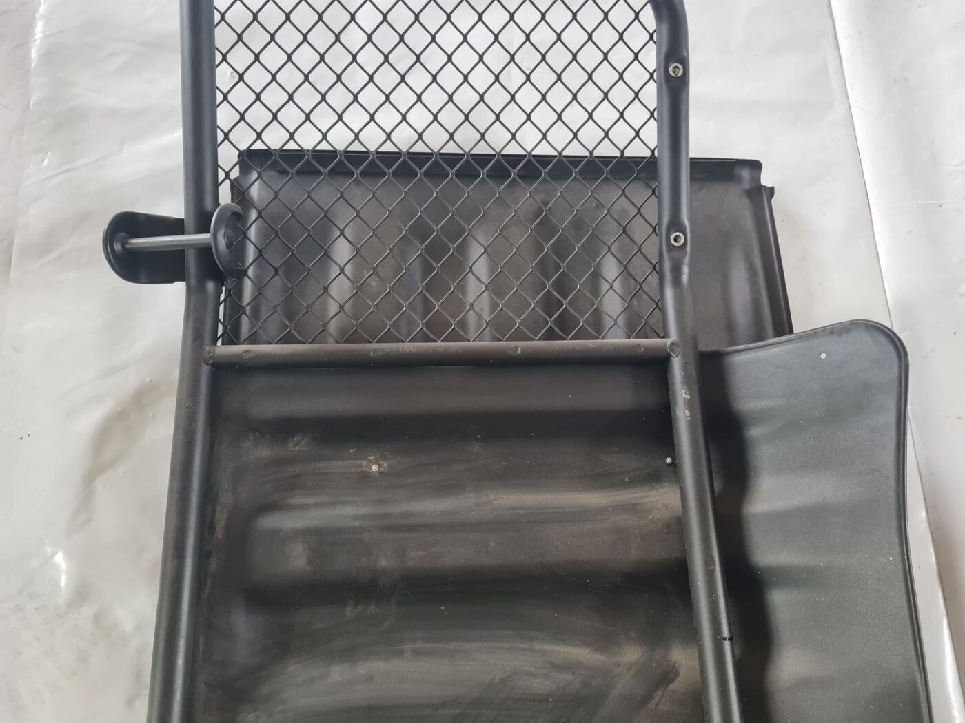 Salona starpsiena priekš CITROEN BERLINGO 2014 5 Salona starpsiena priekš CITROEN BERLINGO 2014