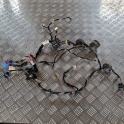 Durvju vadi priekš FIAT STILO 2003