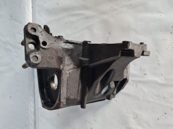 Degvielas sūkņa kronšteins priekš FIAT STILO 2003