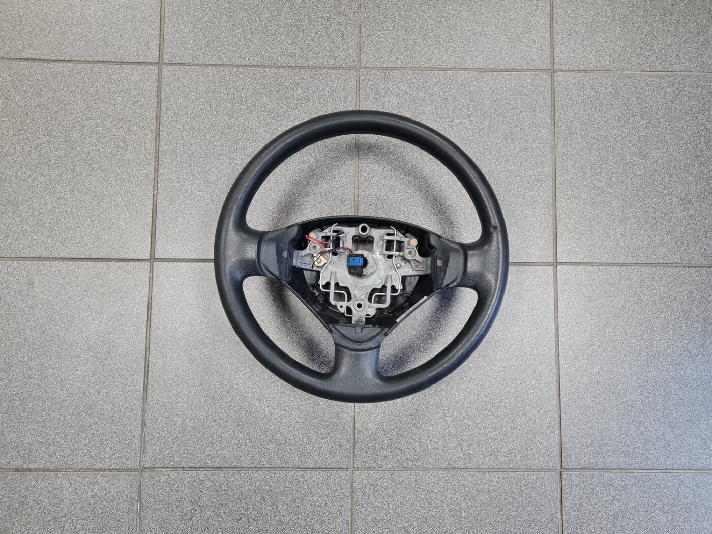 Stūre priekš CITROEN BERLINGO 2014 1 Stūre priekš CITROEN BERLINGO 2014