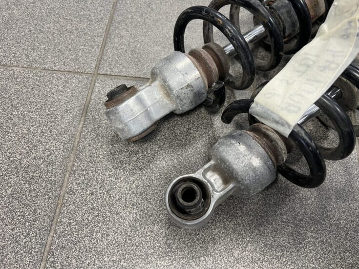 Aizmugurējais amortizators priekš AUDI A4 2000 AVANT