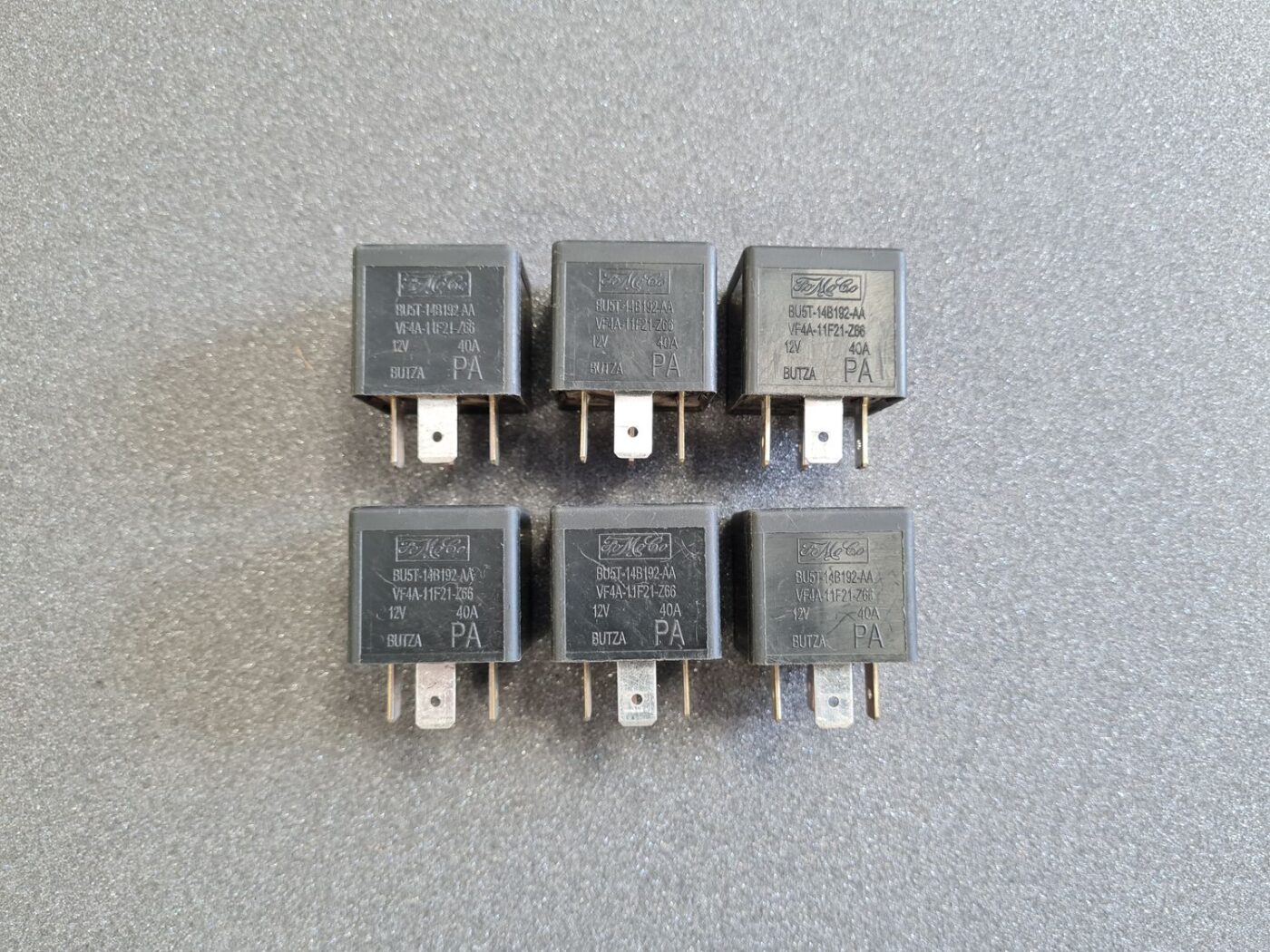 Drošinātāju releja priekš FORD 1 Drošinātāju releja priekš FORD