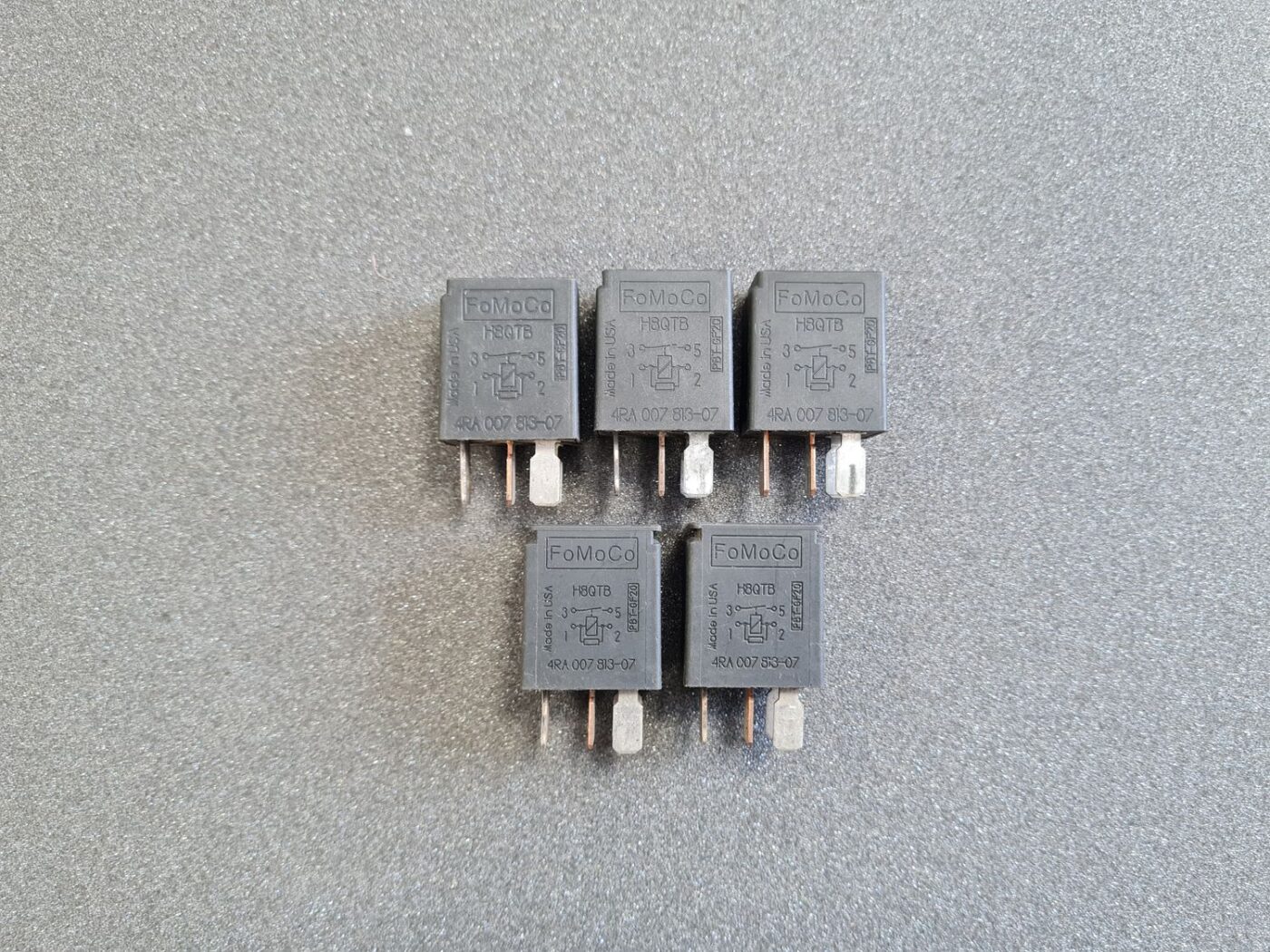 Drošinātāju releja priekš VOLVO 1 Drošinātāju releja priekš VOLVO