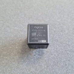 Drošinātāju releja priekš OPEL