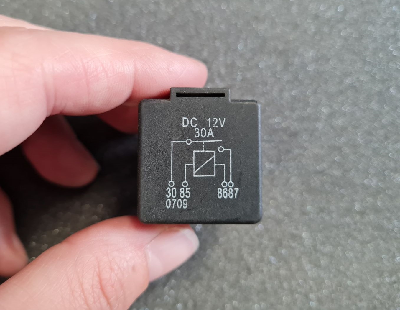 Drošinātāju releja priekš Chrysler Voyager 3 Drošinātāju releja priekš Chrysler Voyager