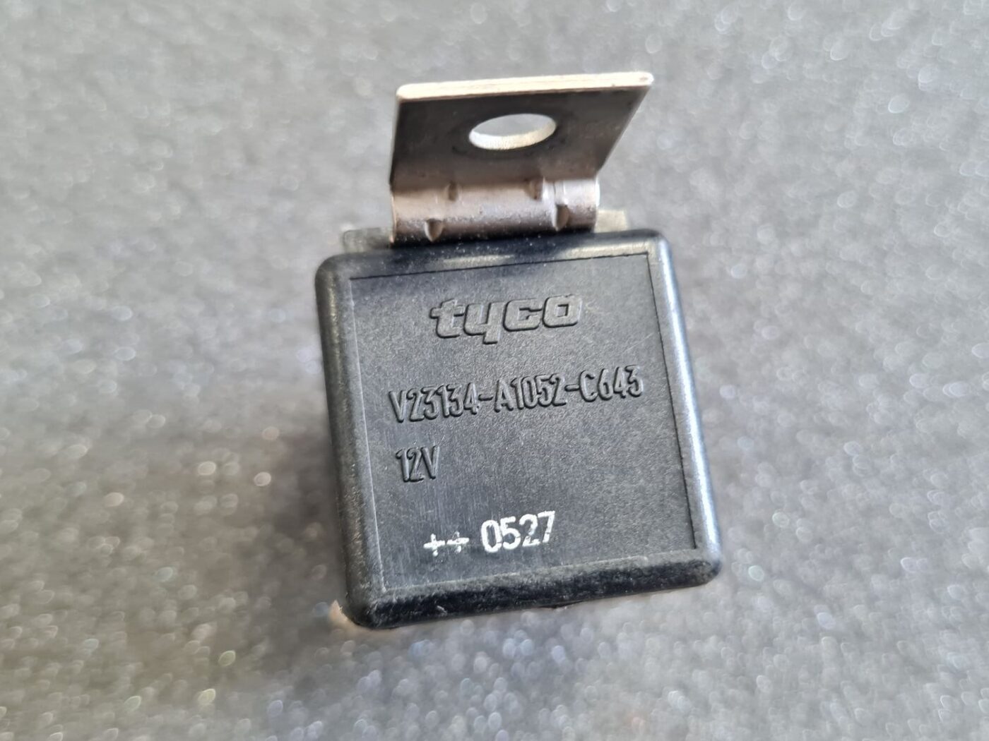 Drošinātāju releja priekš FORD 2 Drošinātāju releja priekš FORD