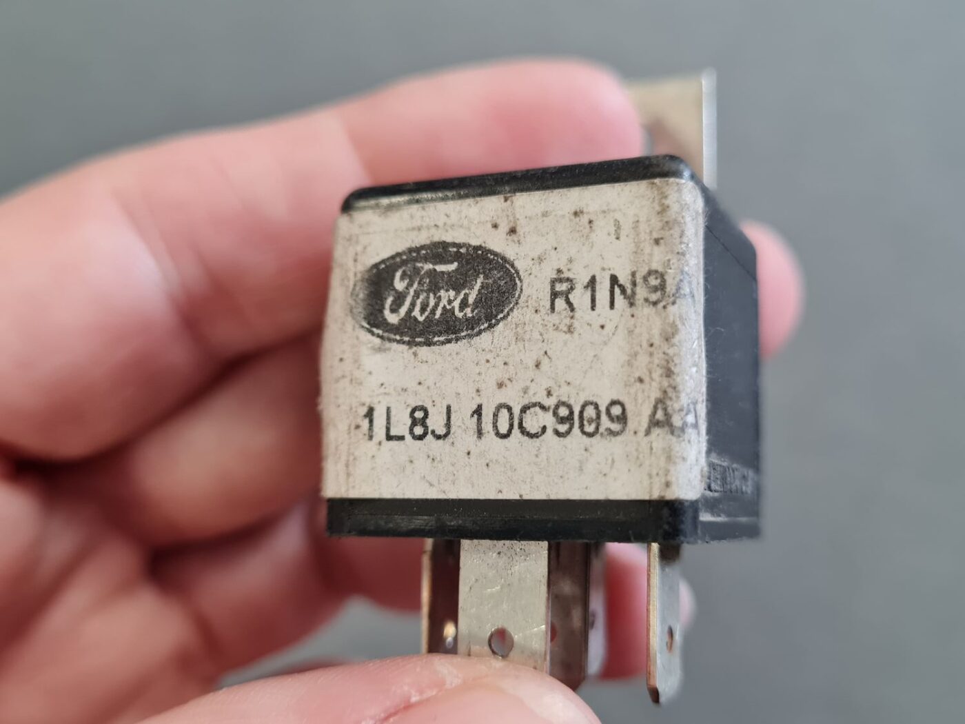 Drošinātāju releja priekš FORD 3 Drošinātāju releja priekš FORD