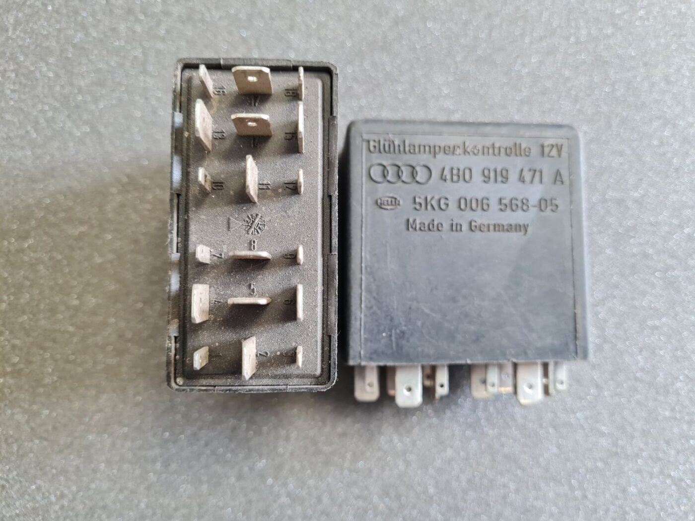 Drošinātāju releja priekš AUDI 3 Drošinātāju releja priekš AUDI