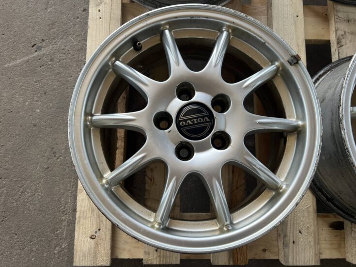 Lietie diski - vieglmetāla (kpl) priekš VOLVO V70 2002 ASHGOLD