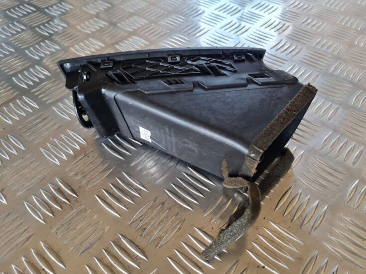 Mērinstrumentu paneļa gaisa vads, pa kreisi priekš DODGE JOURNEY 2010