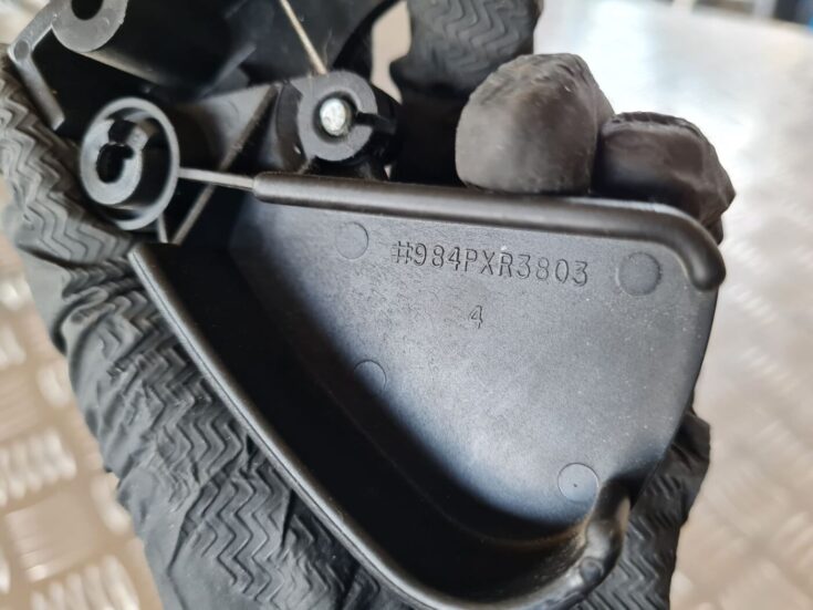 Pārsega atveršanas rokturis salonā priekš DODGE JOURNEY 2010