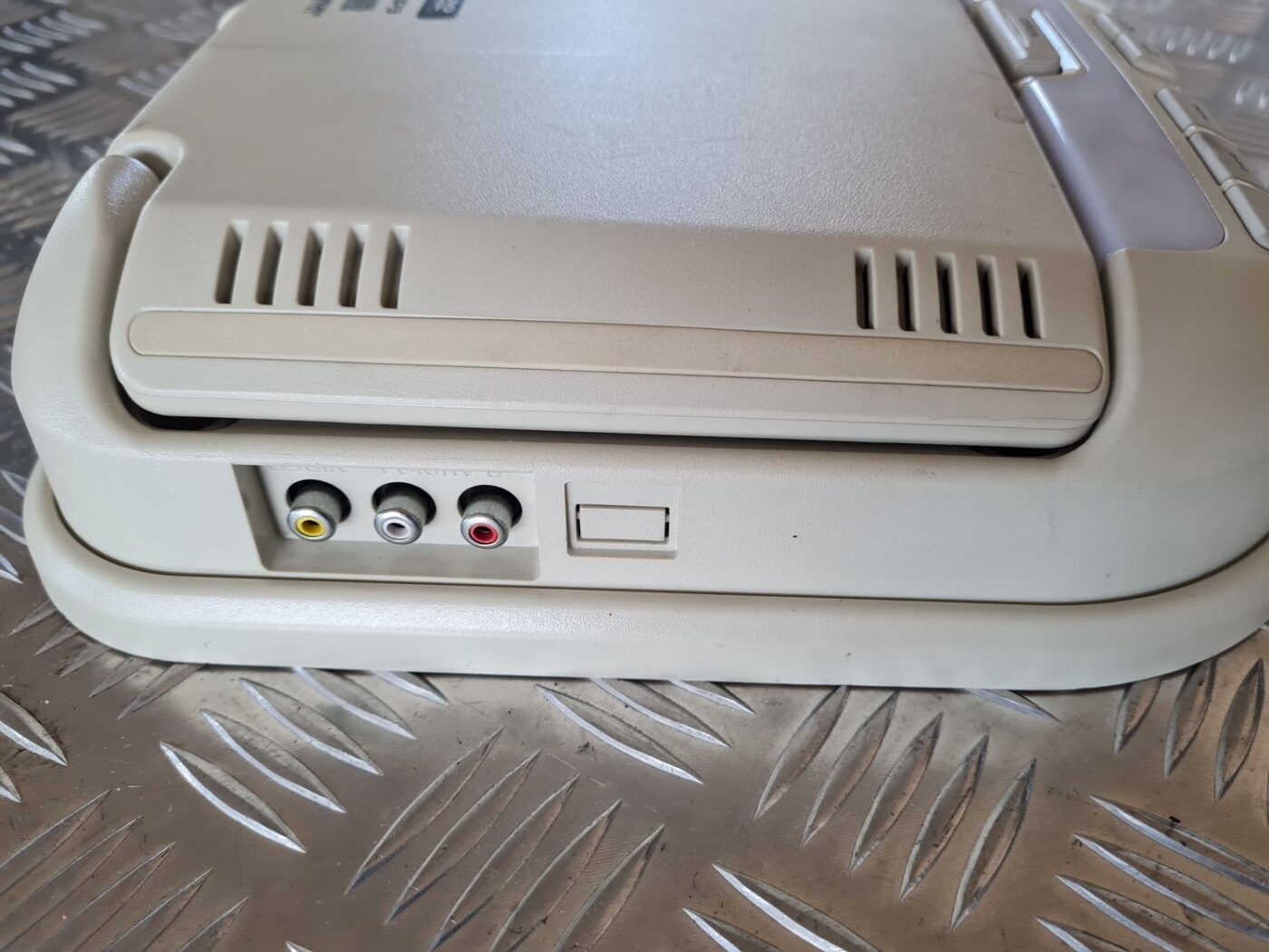 DVD komplekts priekš DODGE JOURNEY 2010 7 DVD komplekts priekš DODGE JOURNEY 2010