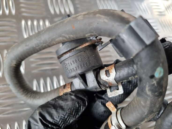 Degvielas temperatūras sensors priekš DODGE JOURNEY 2010