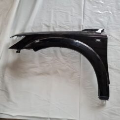 Priekšējais kreisais spārns priekš DODGE JOURNEY 2010
