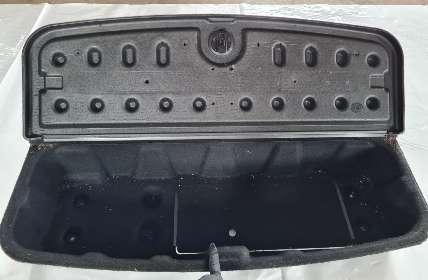 Instrumentu kaste priekš DODGE JOURNEY 2010 5 Instrumentu kaste priekš DODGE JOURNEY 2010