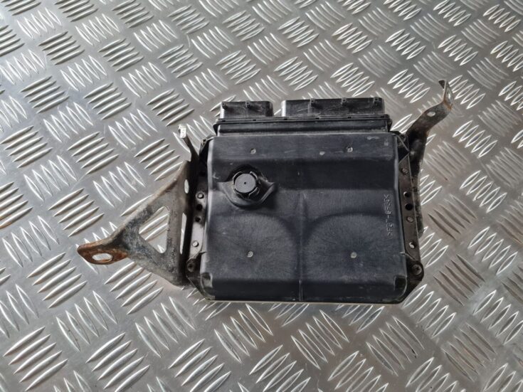 Dzinēja vadības bloks priekš TOYOTA AURIS 2007