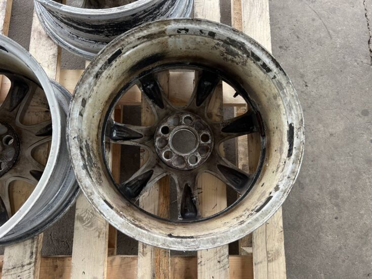 Lietais disks - vieglmetāla priekš VOLVO V70 2007