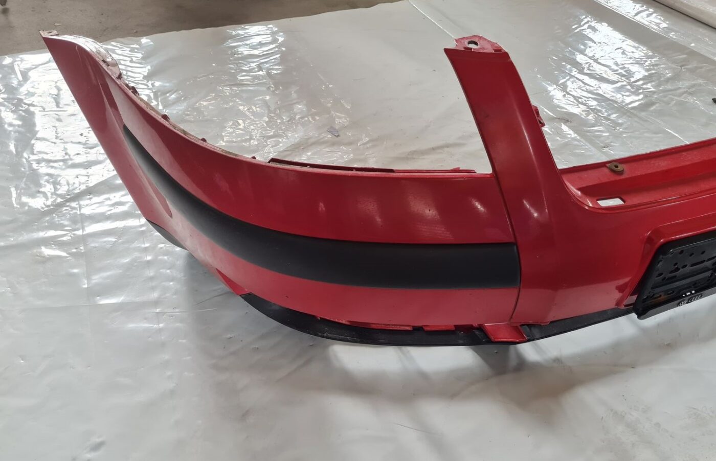 Priekšējais buferis priekš VW PASSAT 2004 UNIVERSAL GREY 13 Priekšējais buferis priekš VW PASSAT 2004 UNIVERSAL GREY