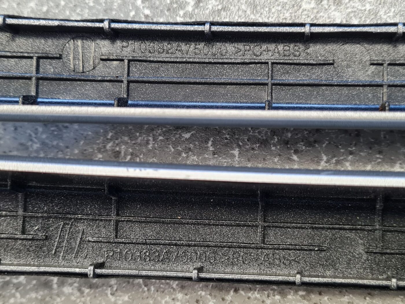 Mērinstrumentu paneļa uzlika priekš NISSAN X-TRAIL 2008 4 Mērinstrumentu paneļa uzlika priekš NISSAN X-TRAIL 2008