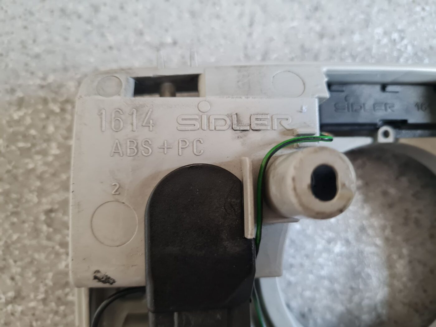 Salona apgaismojuma panelis priekš AUDI A4 1999 6 Salona apgaismojuma panelis priekš AUDI A4 1999